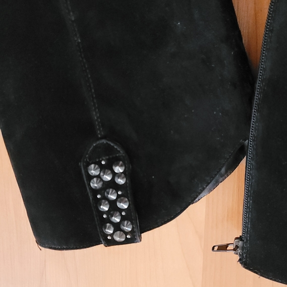 Women's Sz 7.5 M Black Suede Look Material Mid calf Boots Fashion Heeled Pull on - Picture 4 of 12